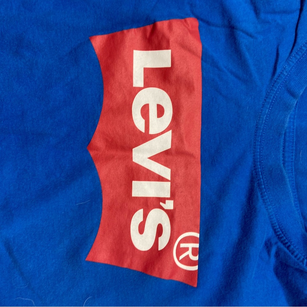 Levi's Vibrant Blue Tee